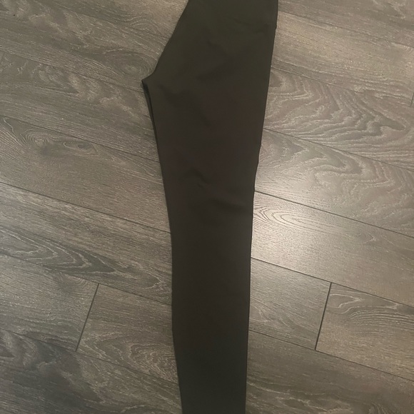 TNA Slick leggings - Picture 7 of 8